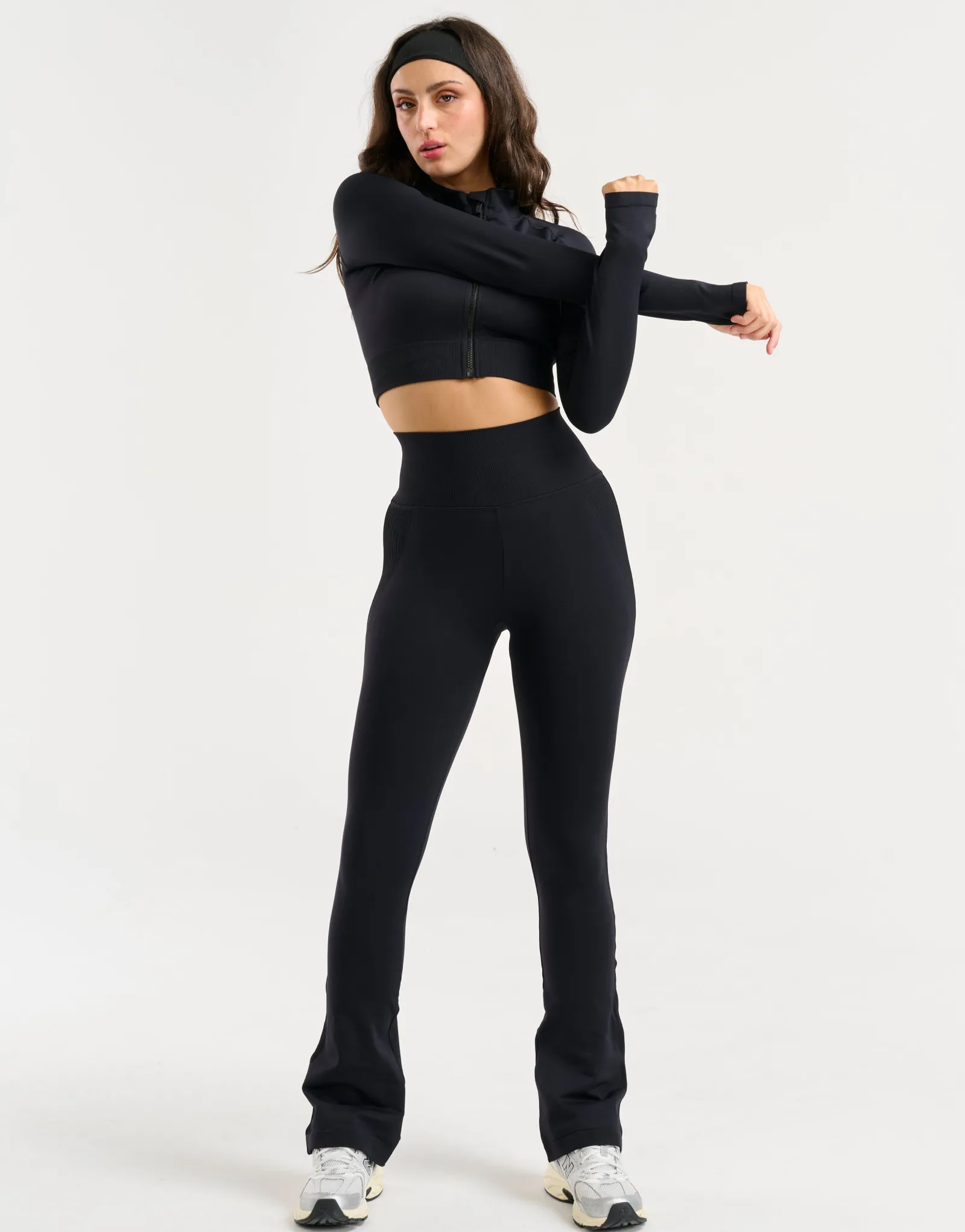 Best ECHT Arise Essential Flare Leggings Black