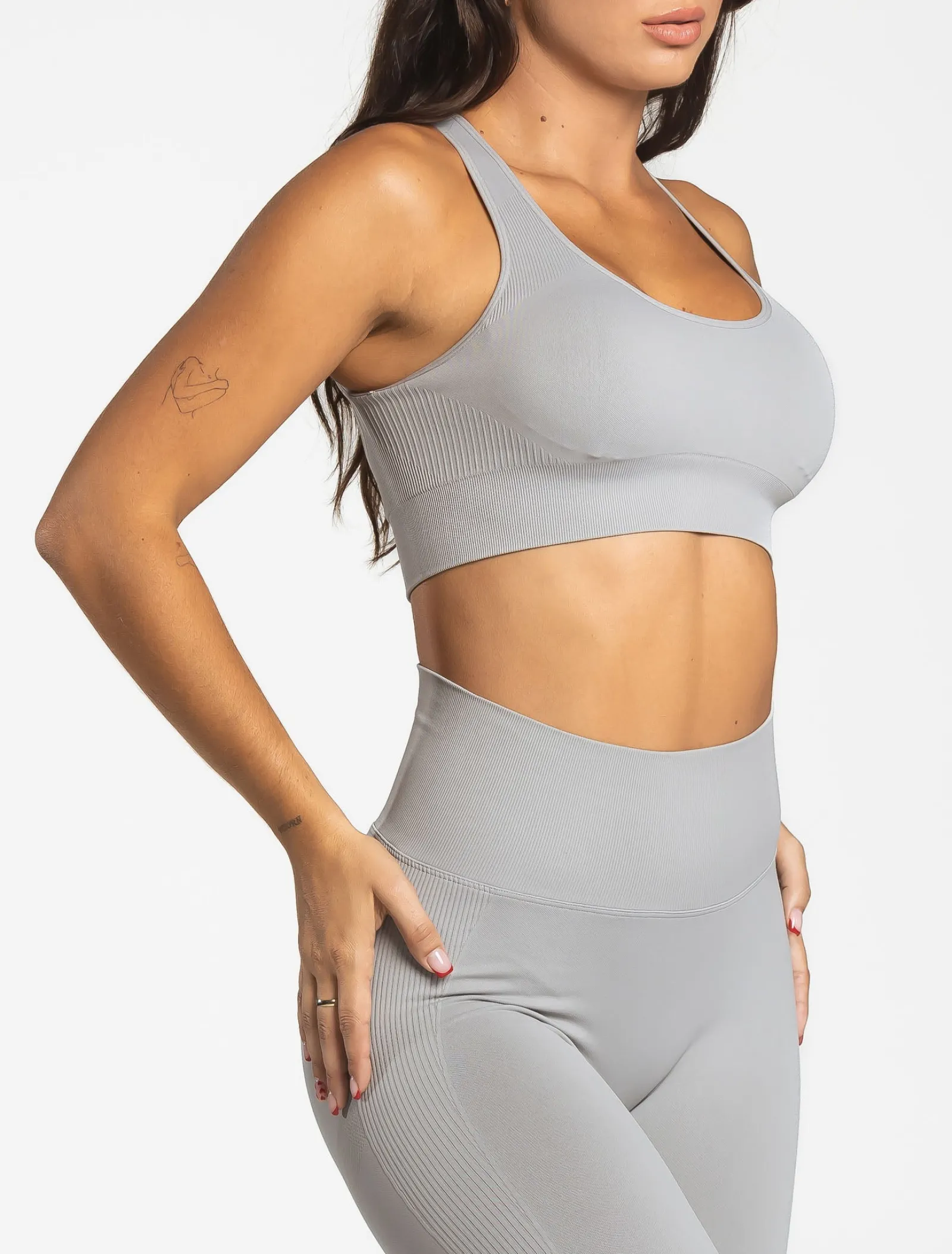 Sale ECHT Arise Seamless Essential Sports Bra Grey