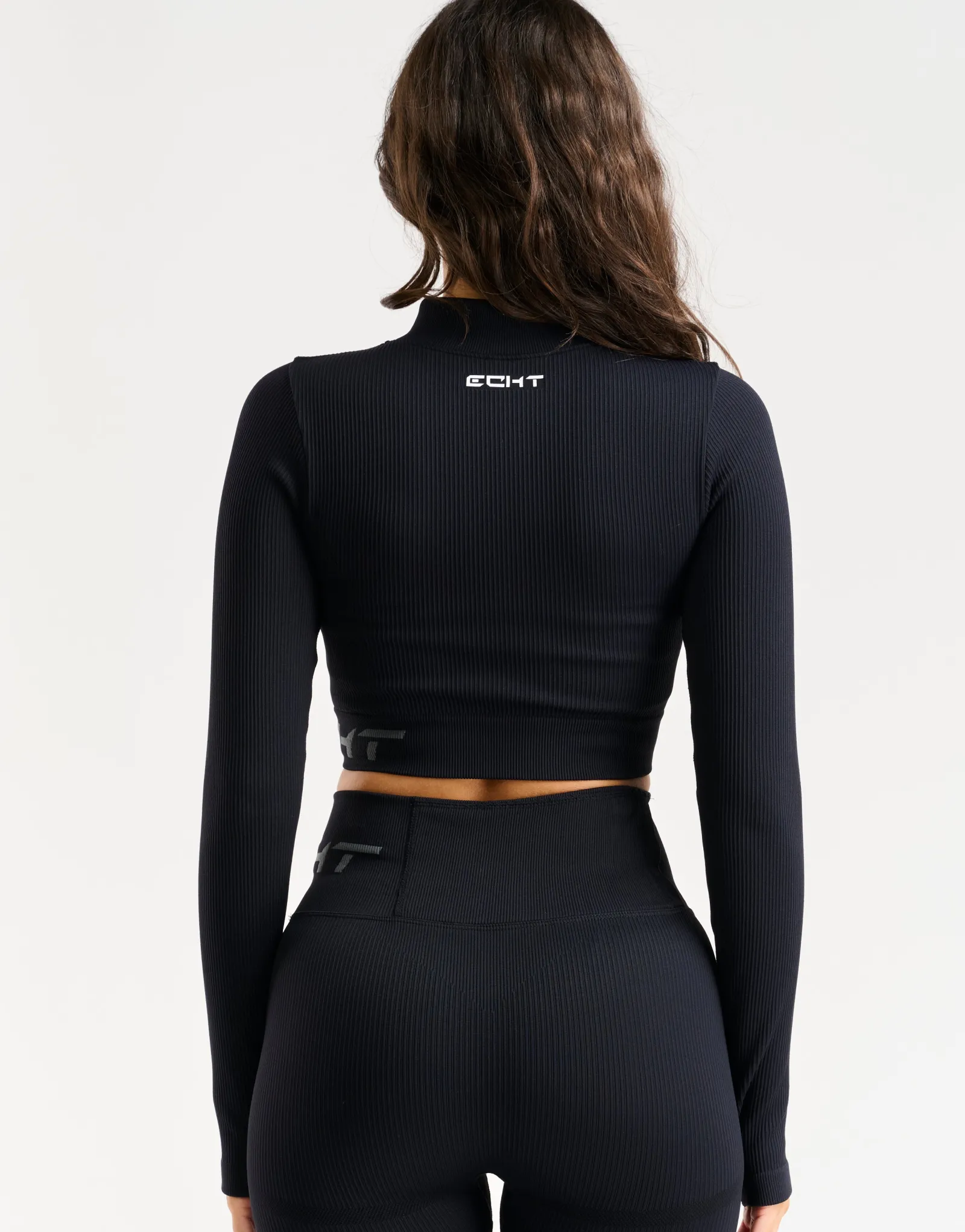 Sale ECHT Arise Style Cropped Long Sleeve Black