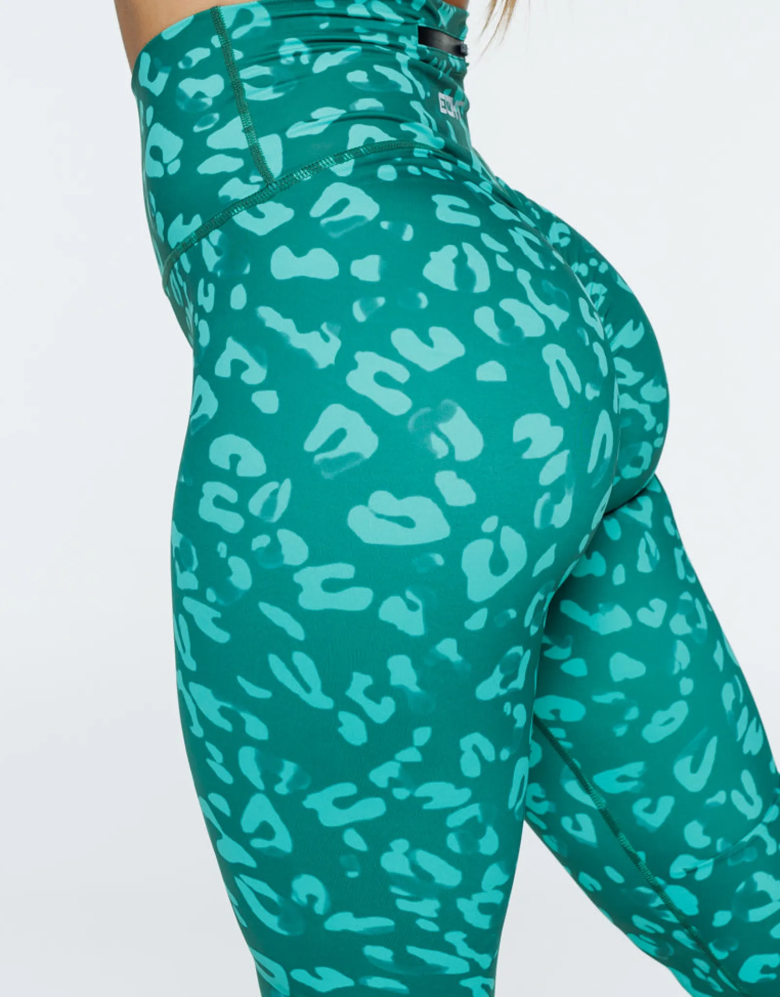 New ECHT Avant Scrunch Leggings Emerald Green