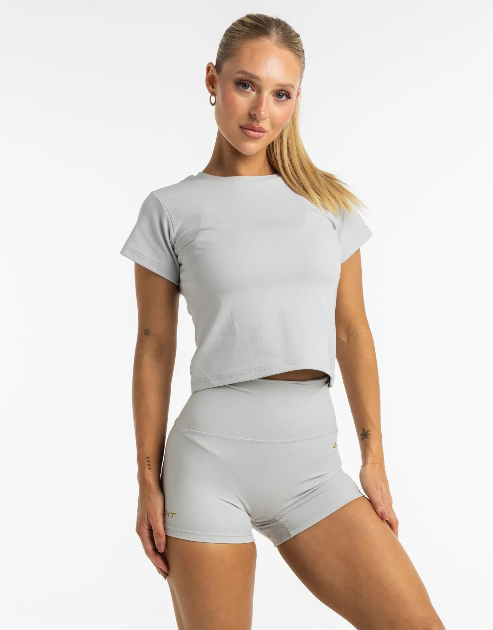 Hot ECHT Basics Baby Tee Micro Grey