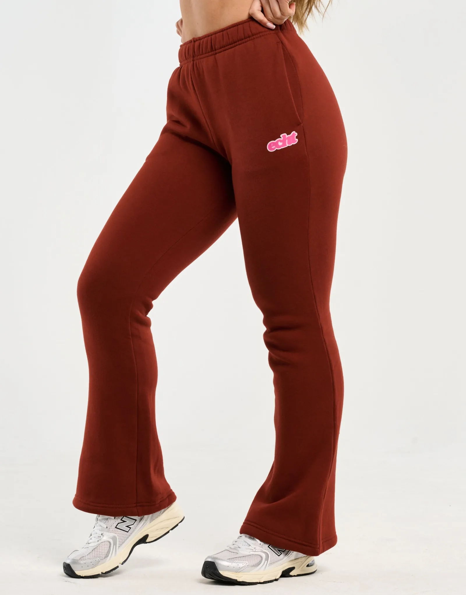 New ECHT Blur Flare Sweatpants Brown