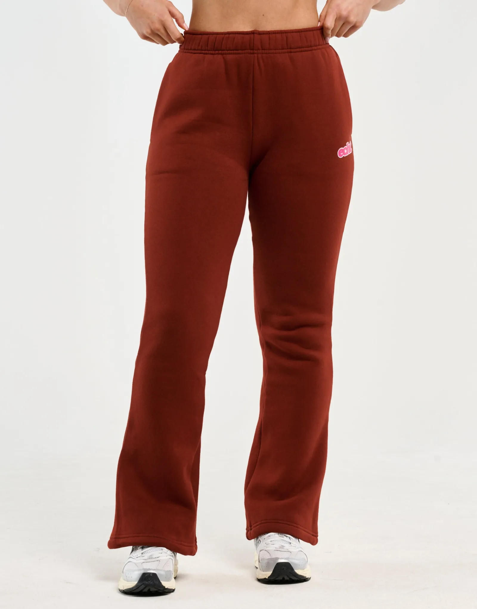 New ECHT Blur Flare Sweatpants Brown