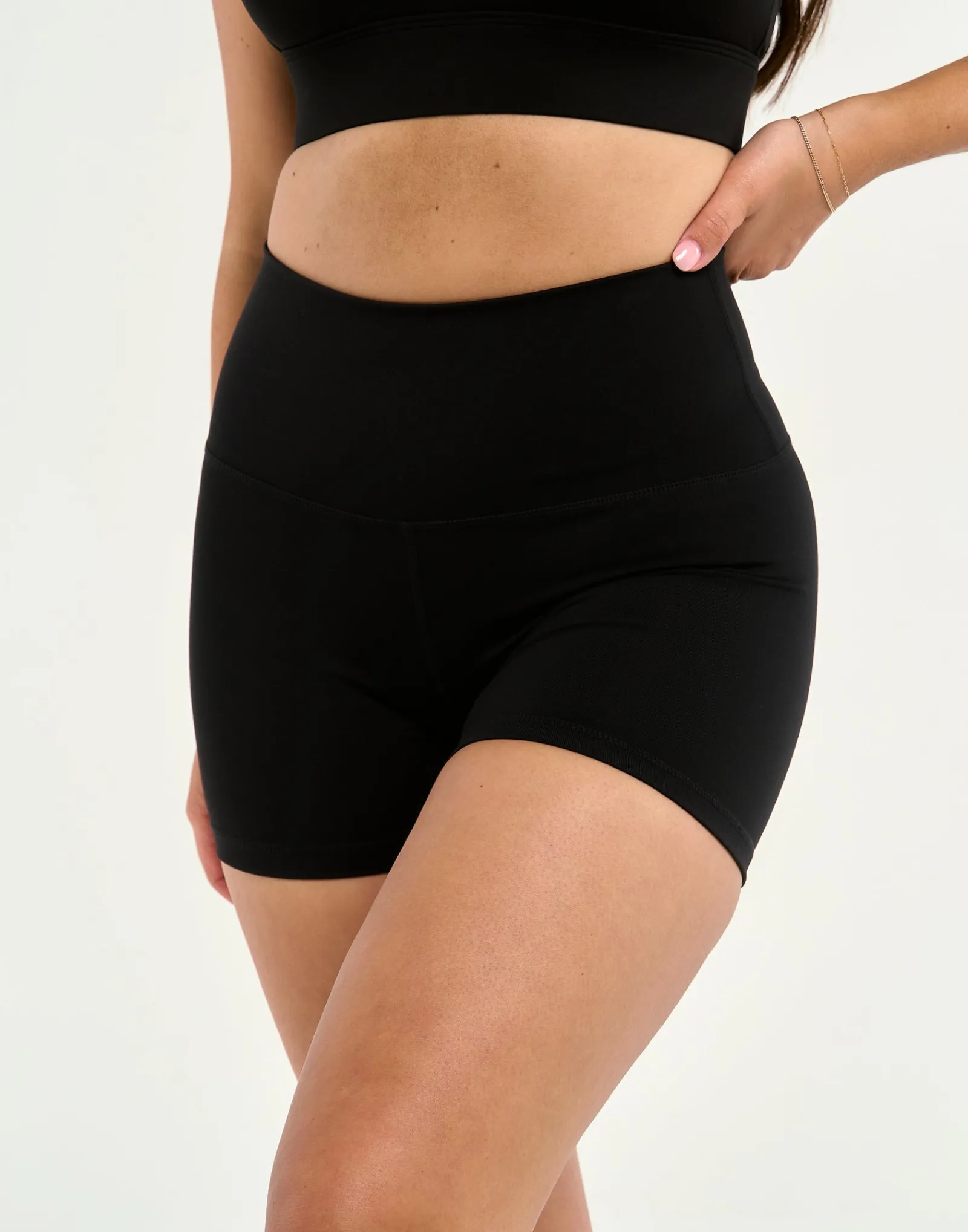 Clearance ECHT Force Scrunch Shorts Black