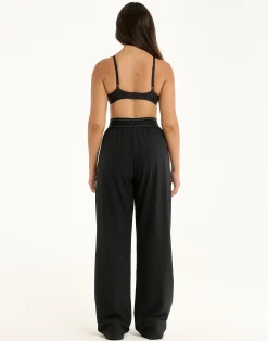 Fashion ECHT Elemental Crossover Bralette Black
