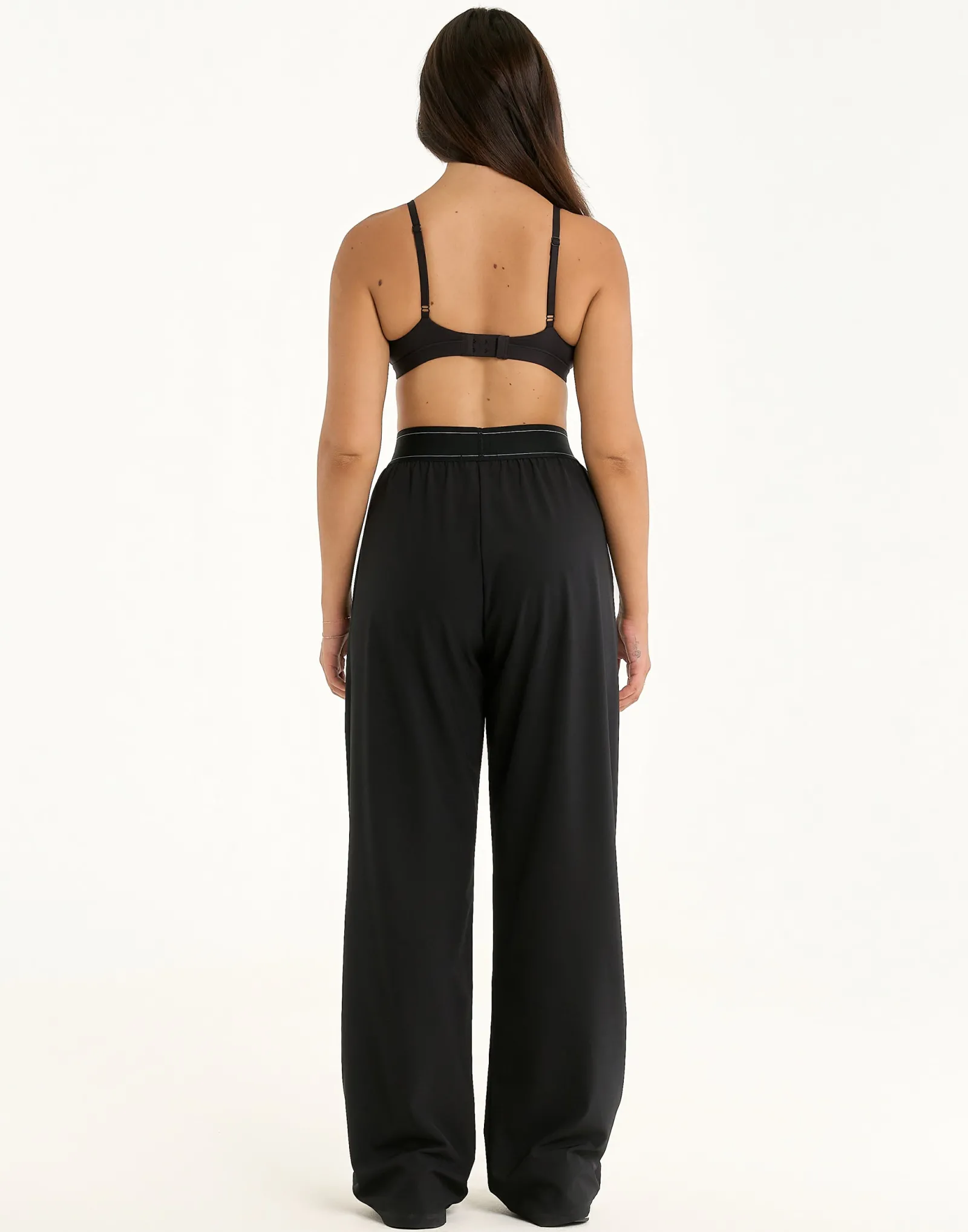 Fashion ECHT Elemental Crossover Bralette Black