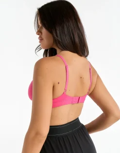 New ECHT Elemental Crossover Bralette Pink