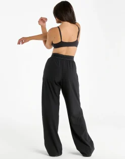 Online ECHT Elemental Triangle Bralette Black