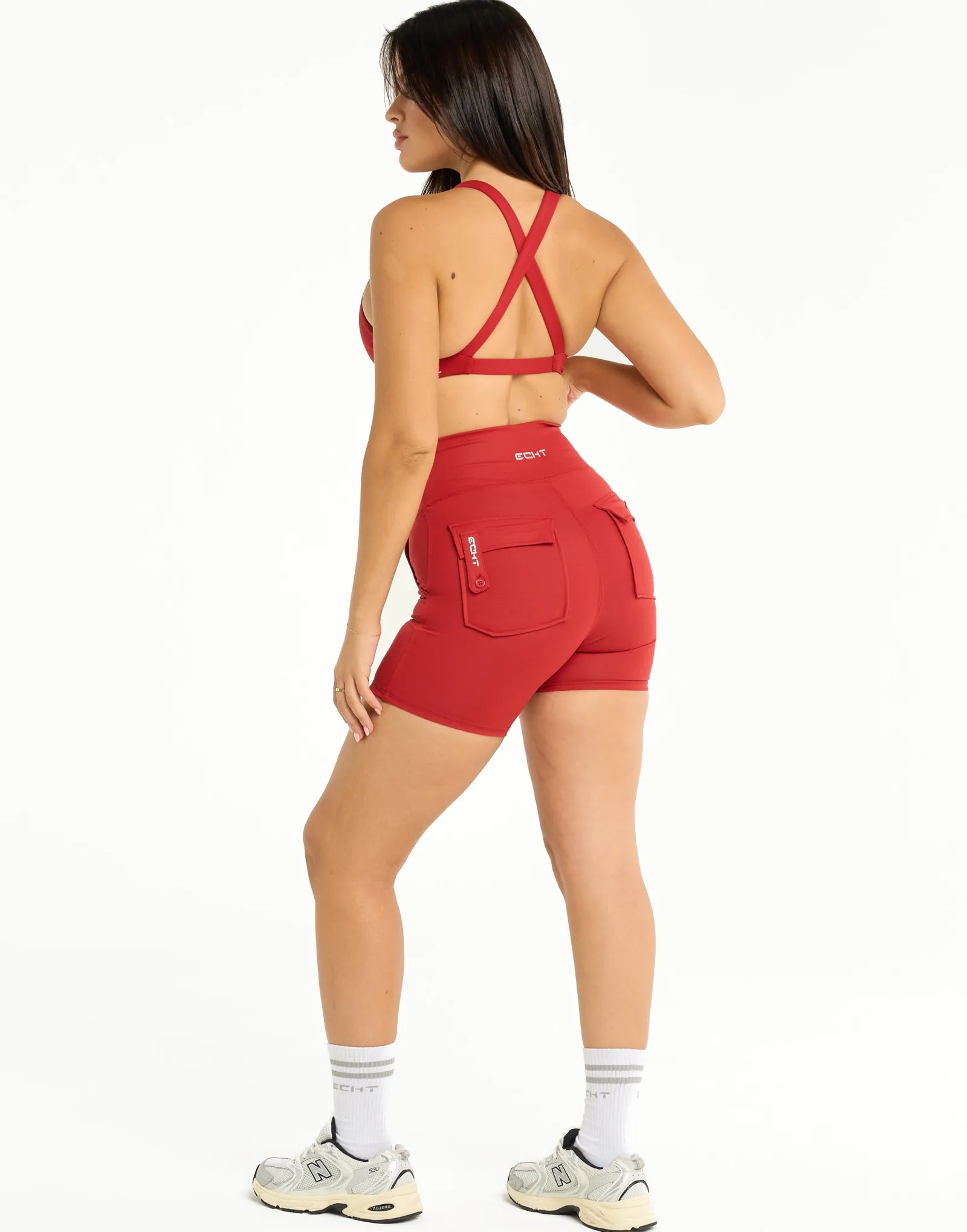 Online ECHT Essence Shorts Scarlet Red