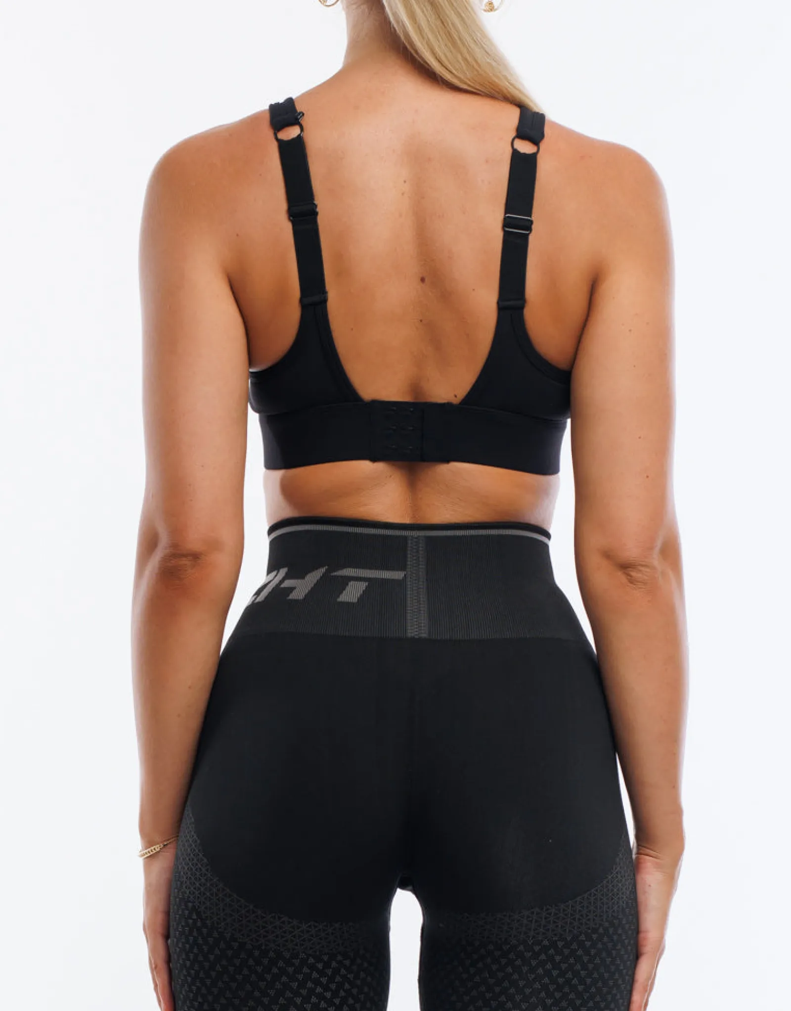 Fashion ECHT Essence Sports Bra Black