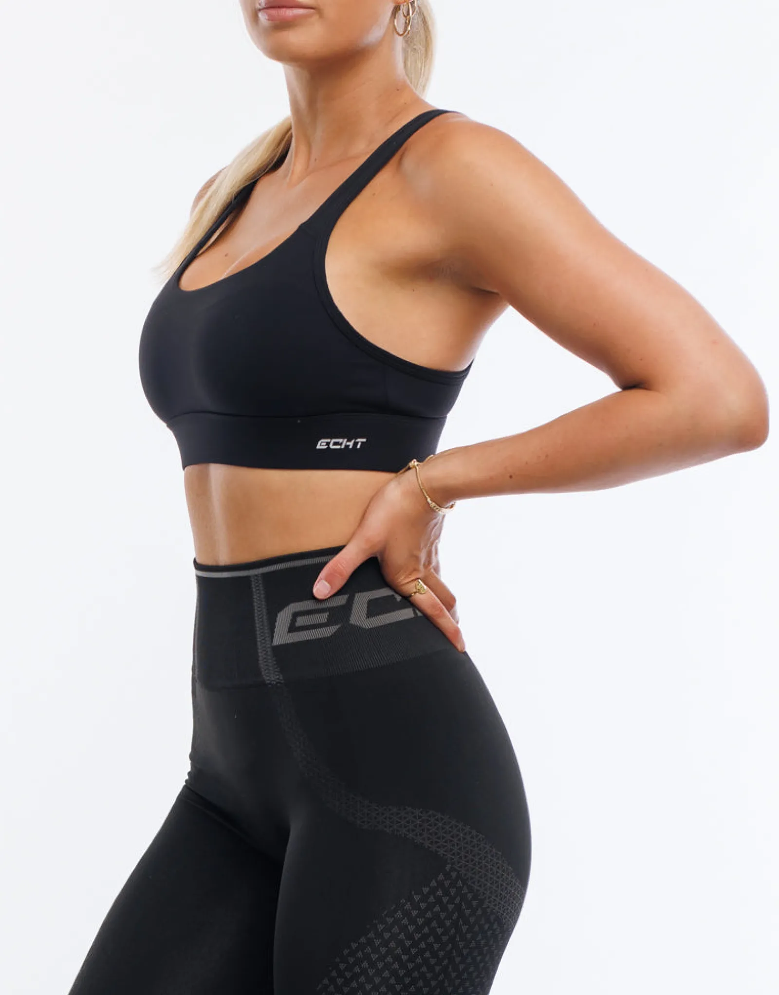 Fashion ECHT Essence Sports Bra Black