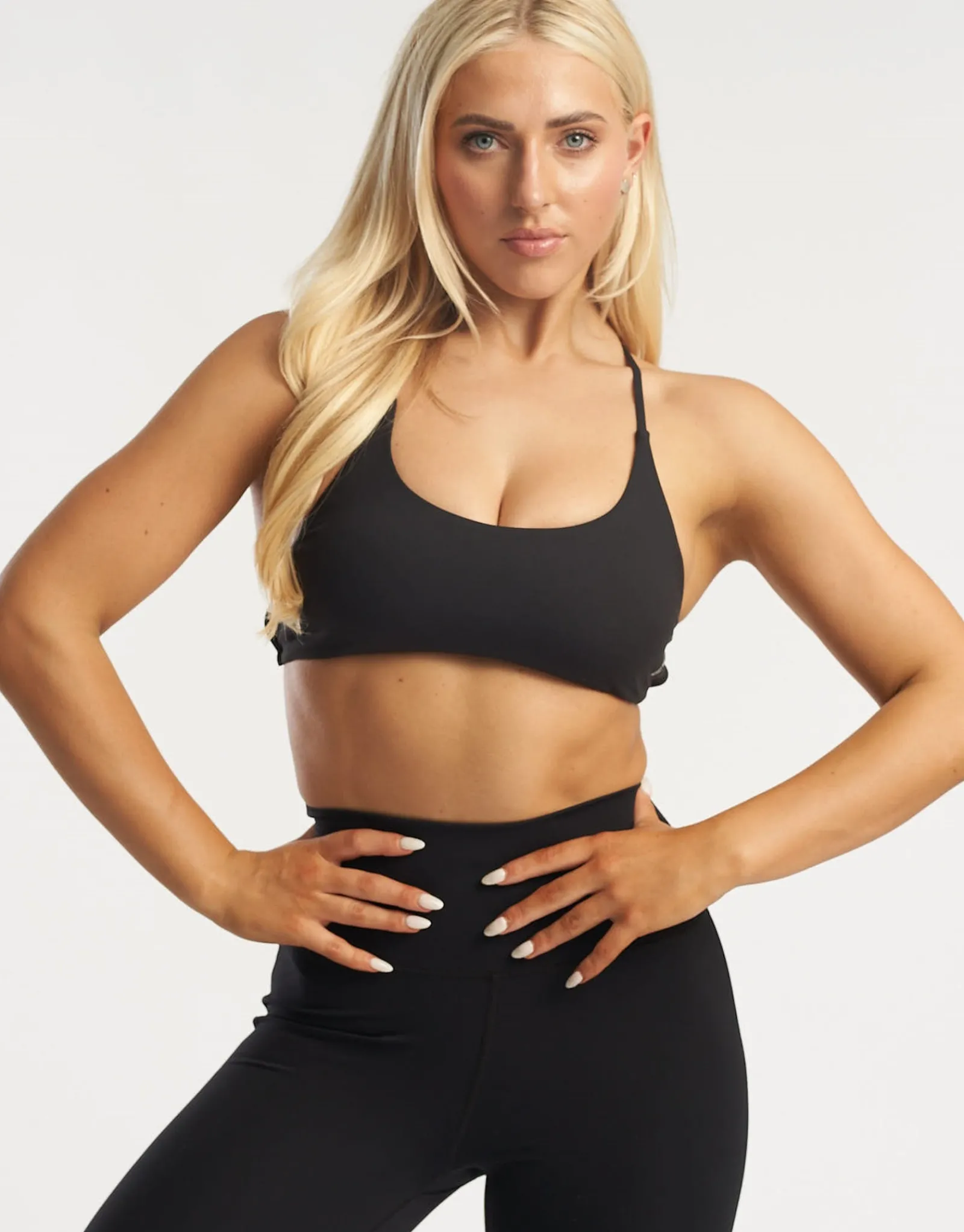 New ECHT Expel Sports Bra Black