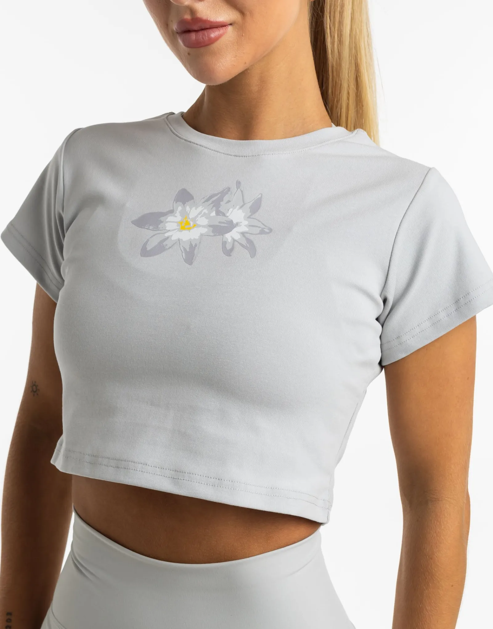 Hot ECHT Glory Cropped Tee Grey