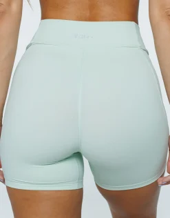 Clearance ECHT Relentless Shorts Cameo Green