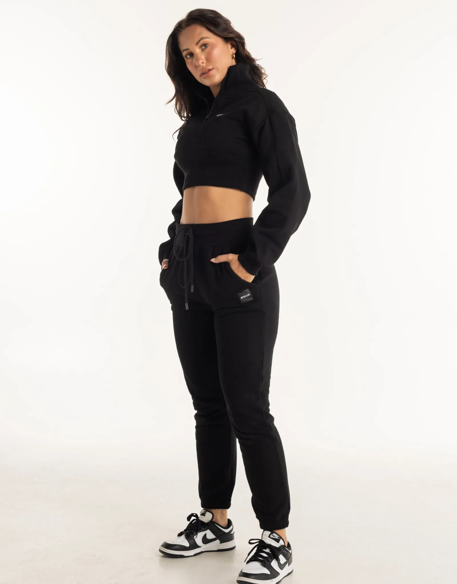 New ECHT Revere 1/4 Zip Crewneck Sweater Black