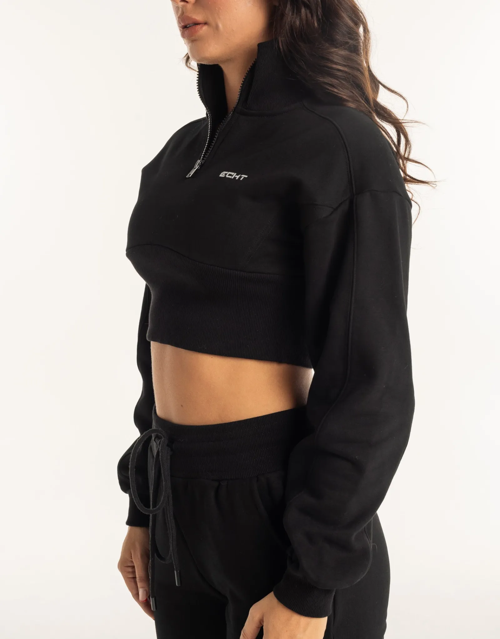 New ECHT Revere 1/4 Zip Crewneck Sweater Black