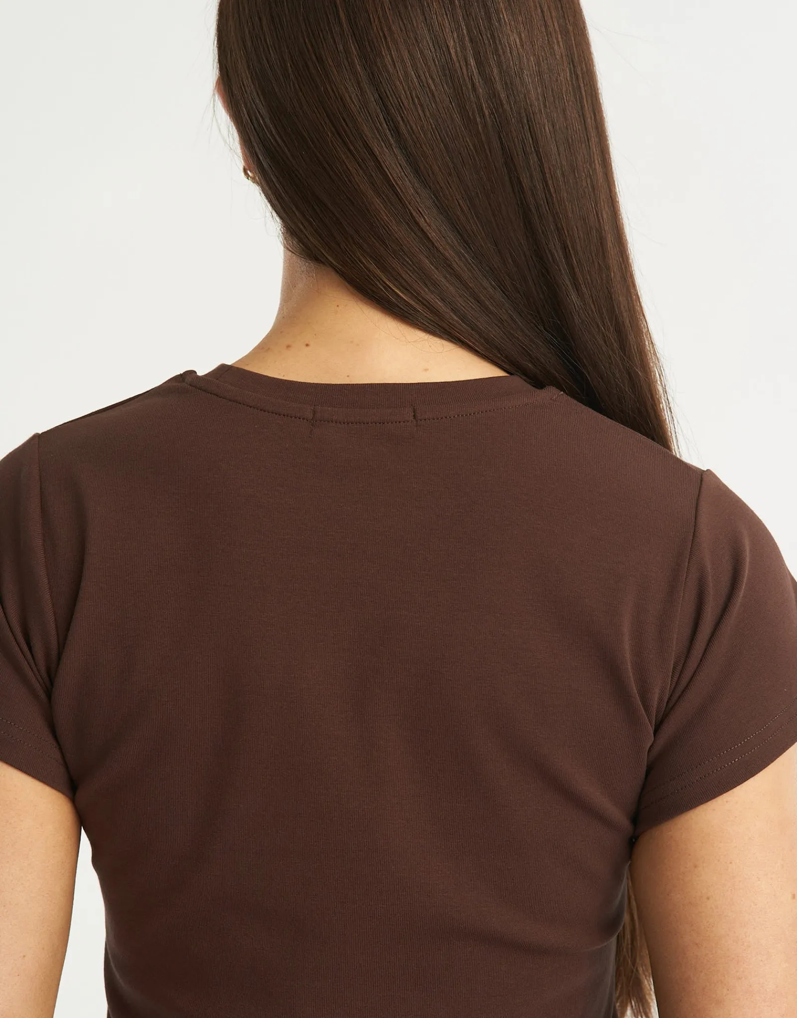 Fashion ECHT Review Baby Tee Fudge Brown