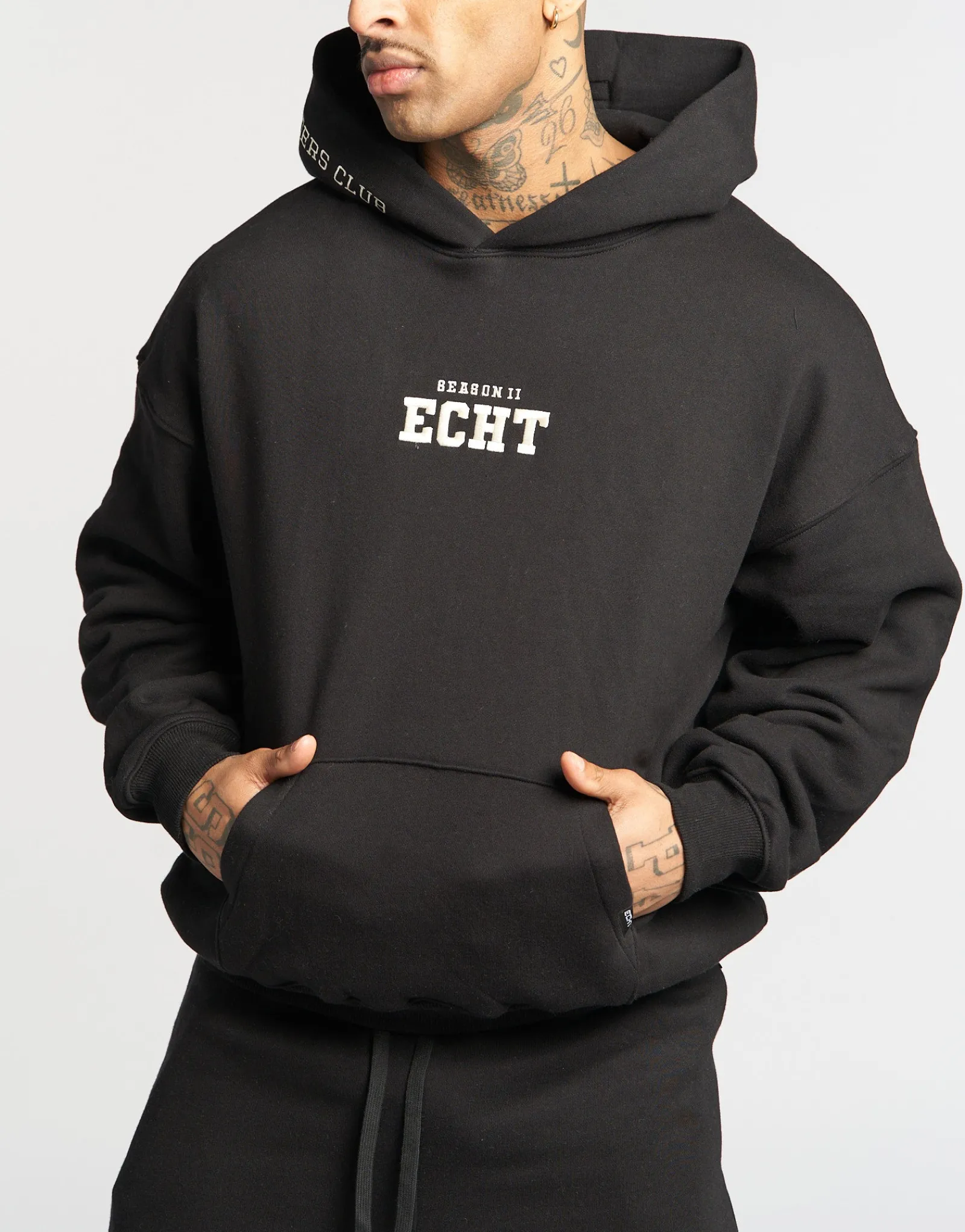 Outlet ECHT Season II Hoodie Black