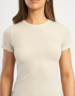 Best ECHT Shape Smoothing Tee Cream